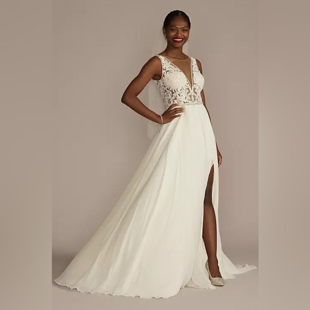 Galina Signature Wedding Dress - Size 8